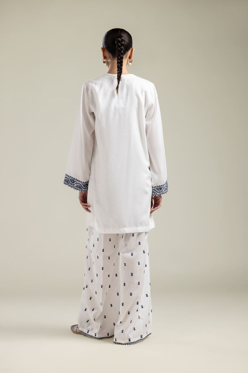 White Embroidered Kurta