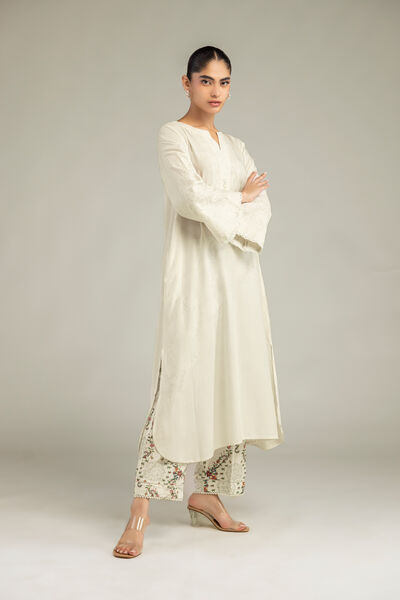 Embroidered Raw Silk Floral Off-White Pants