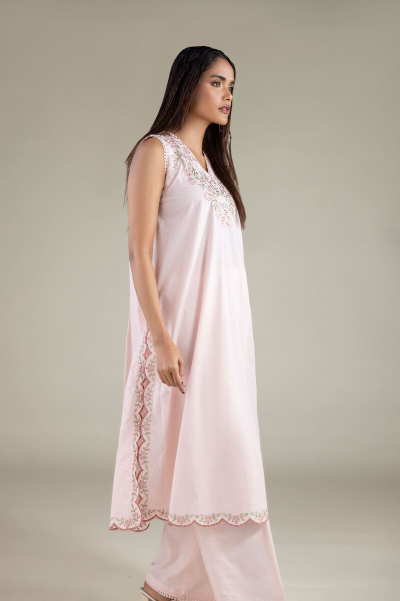 Long Sleeveless Kurta