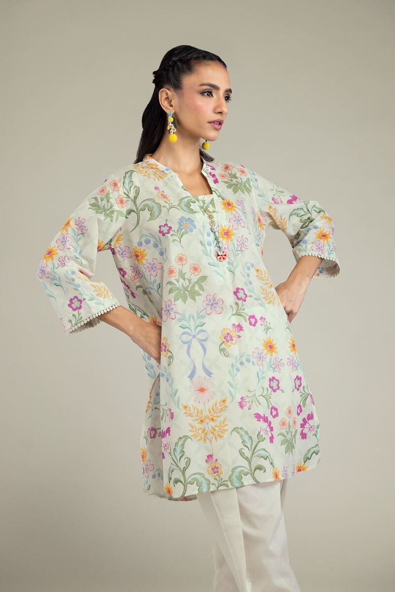 Floral Buttoned Kurta