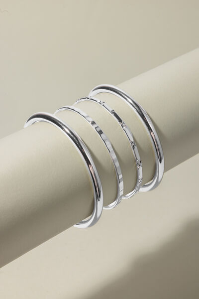 Solid Metal Set Of 4 Bracelet