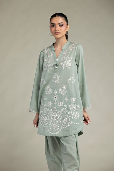 Embroidered Cambric Floral Cambric Kurta