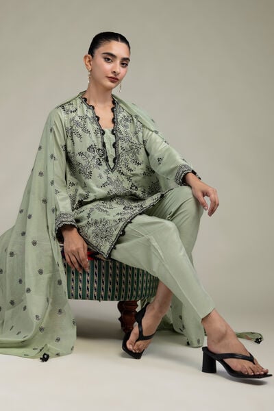 Embroidered | Raw Silk | Floral Silk Kurta | PKR 6,000