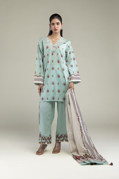 Embroidered Lawn Fabrics 3 Piece