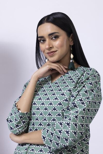 Printed | Cambric | Kurta | PKR 1,500