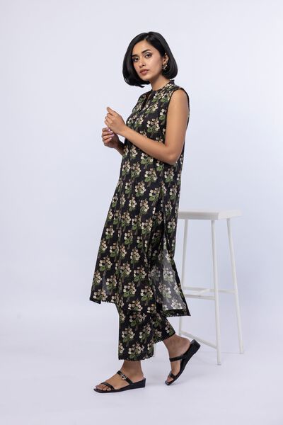 Pants, image 1