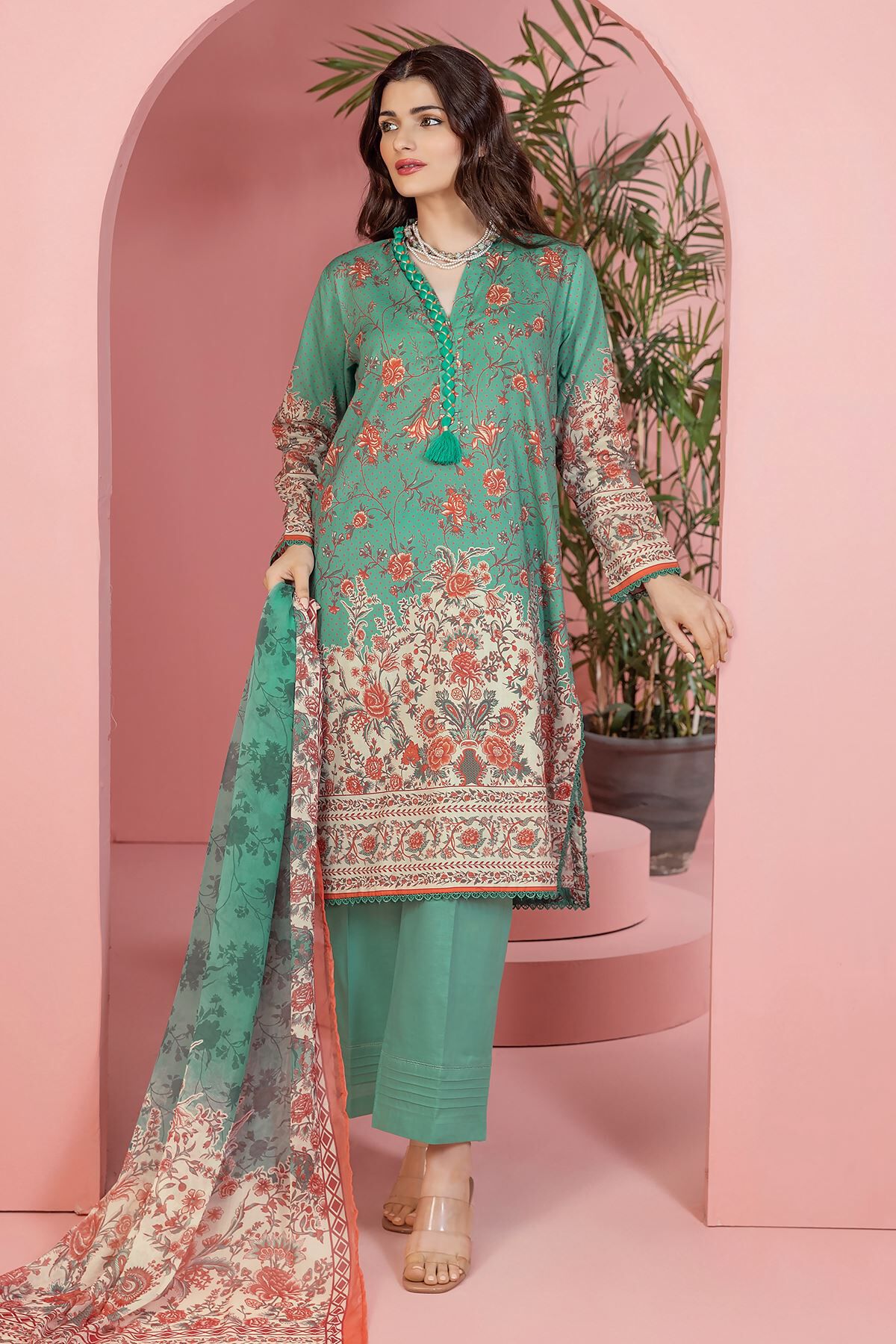Khaadi suit price store