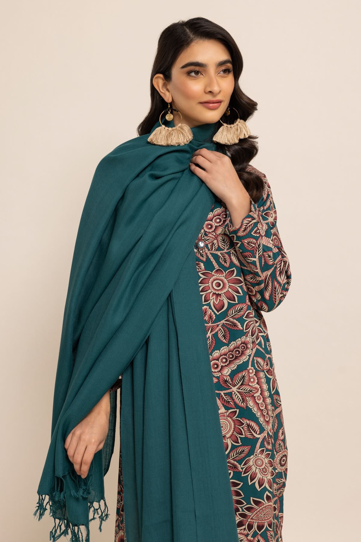 Khaadi best sale ladies shawls