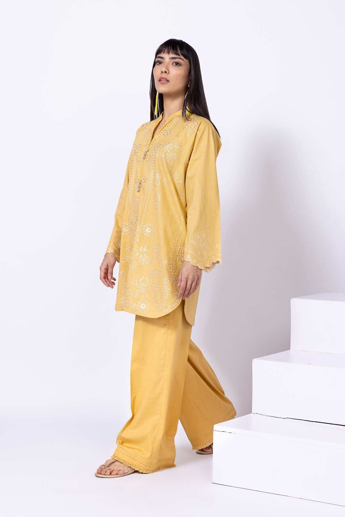 ワンピース Pakistan national embroidered 3pc Kurta Pakistan national embroidered 3pc Kurta