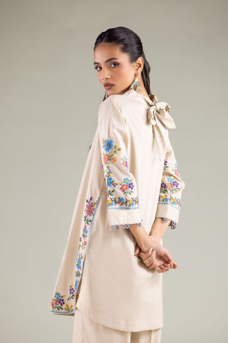 Floral Threadwork Kurta