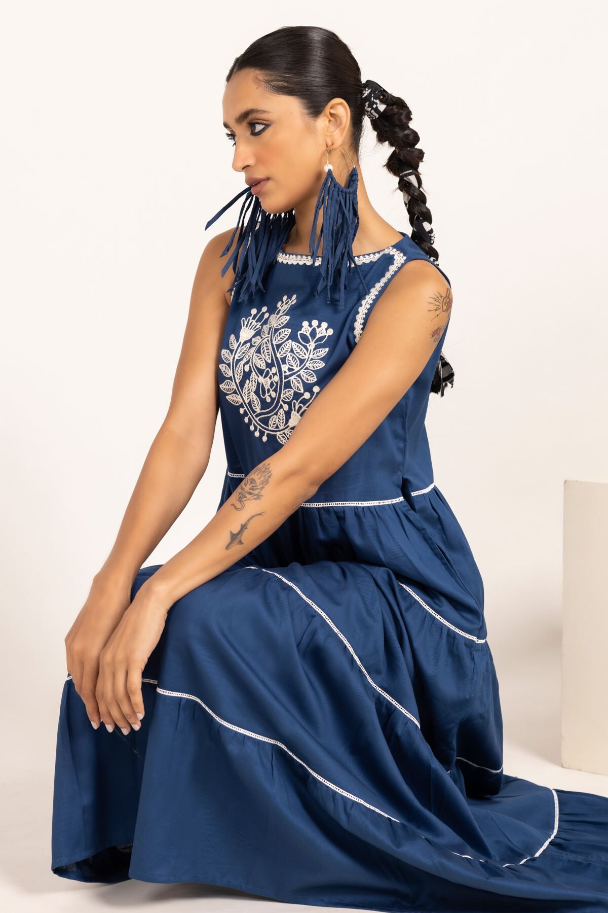 Khaadi pakistani deals dresses