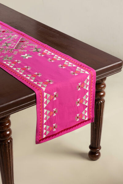 Dyed Embroidered Cotton Duck 16x84in Table Runner