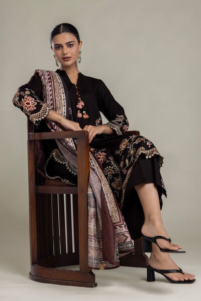 Embroidered Raw Silk Floral Black Kurta