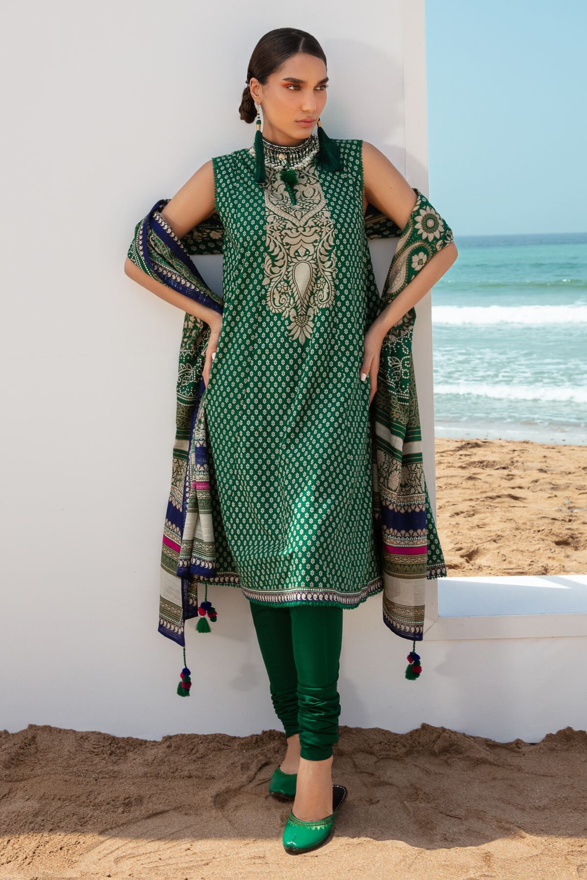Khaadi 2025 winter clothes