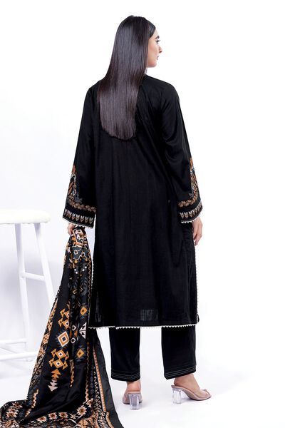 Embroidered | Crosshatch | Fabrics 3 Piece | PKR 4,800