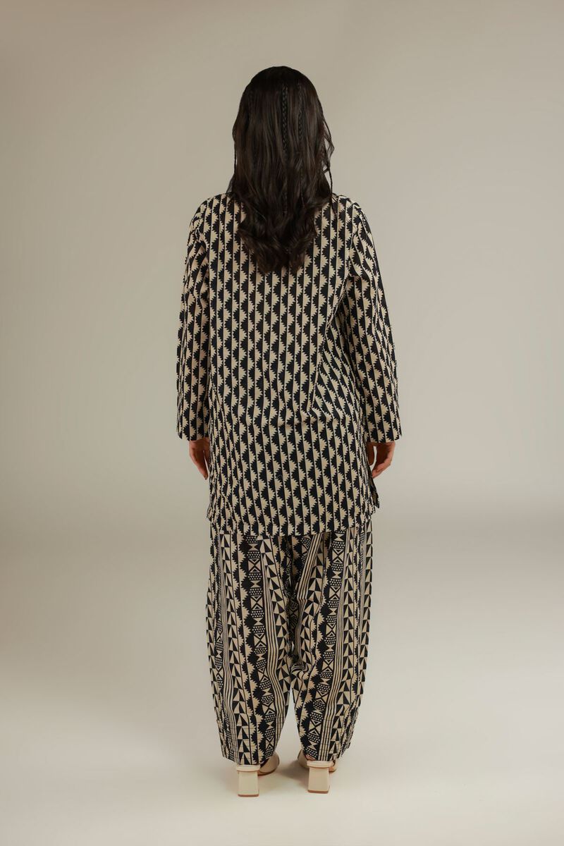 Geometric V-Neck Kurta