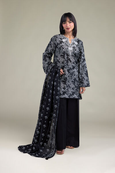 Embroidered Lawn Fabrics 3 Piece