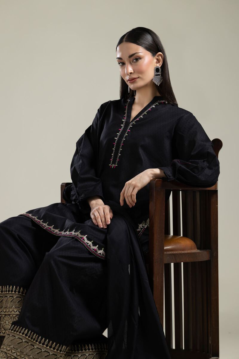 Black Lawn Dupatta