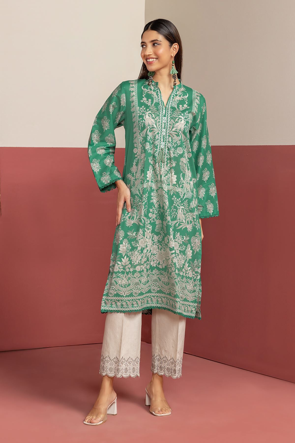 Women s 2 Piece Unstitched Lawn Suits Khaadi Pakistan