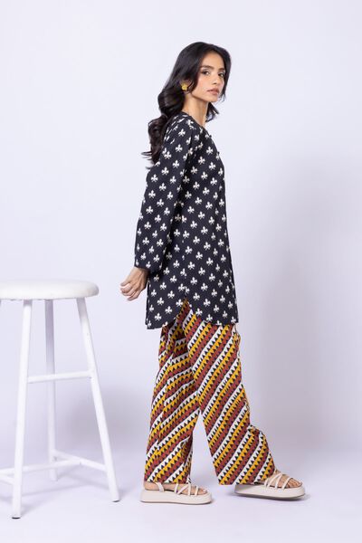 Pants, image 1