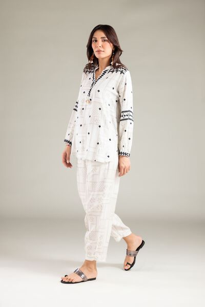 Trousers, image 1