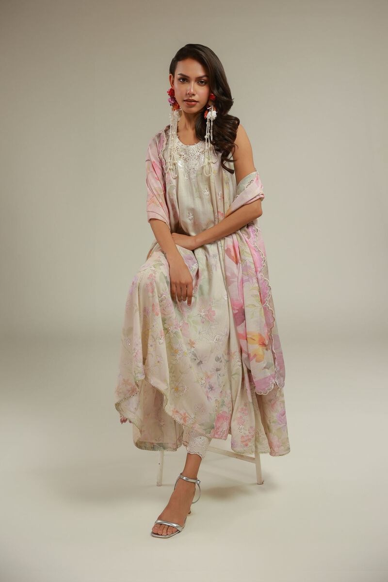 Sleeveless 3-piece Set