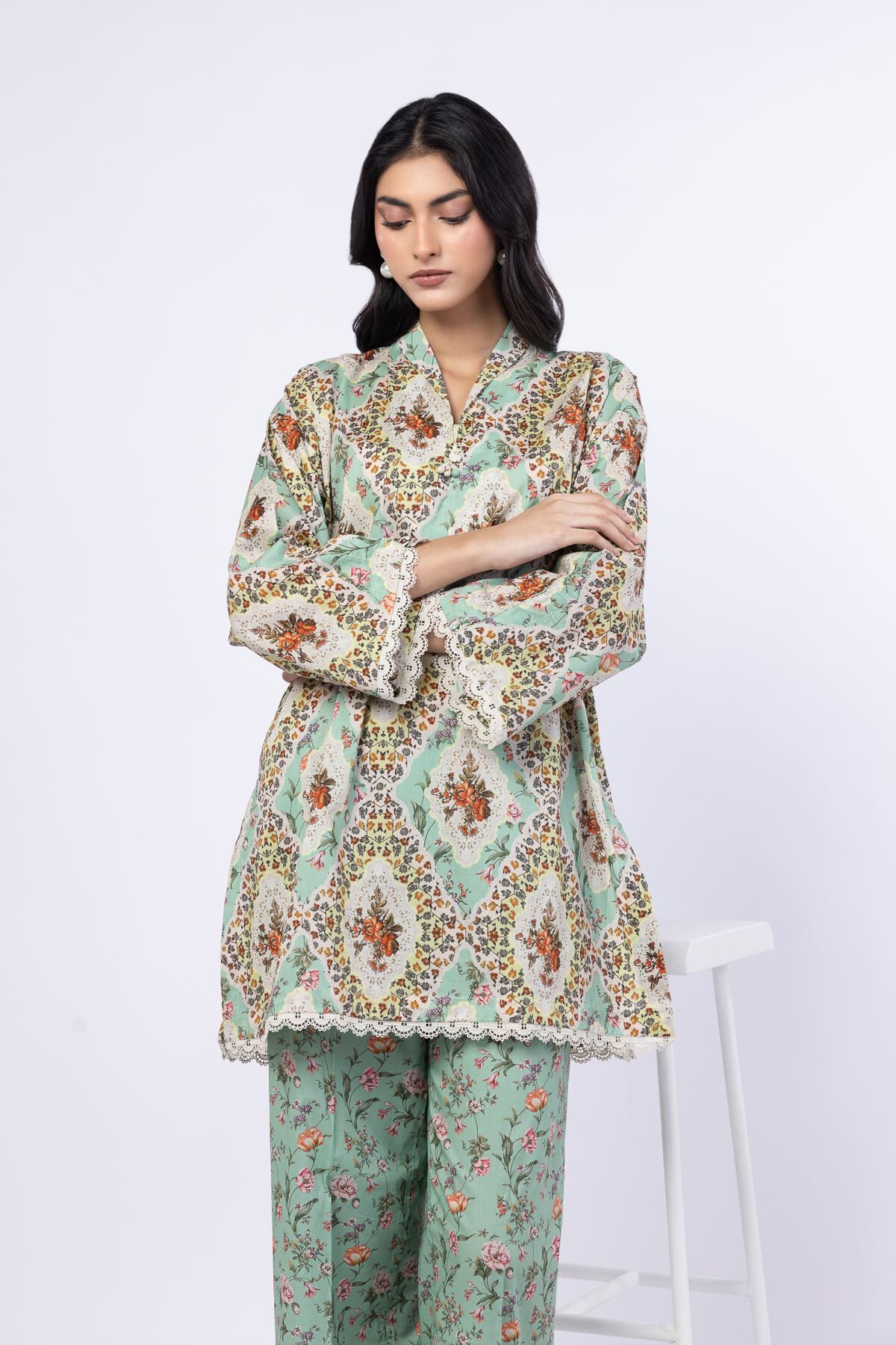 Buy Kurta | 0.0 N/A | 25-06-6E7-04TA-VG_MULTI | Khaadi Pakistan