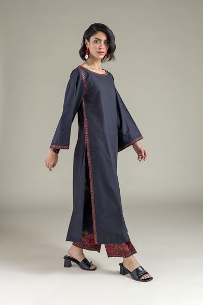 Pants, image 1