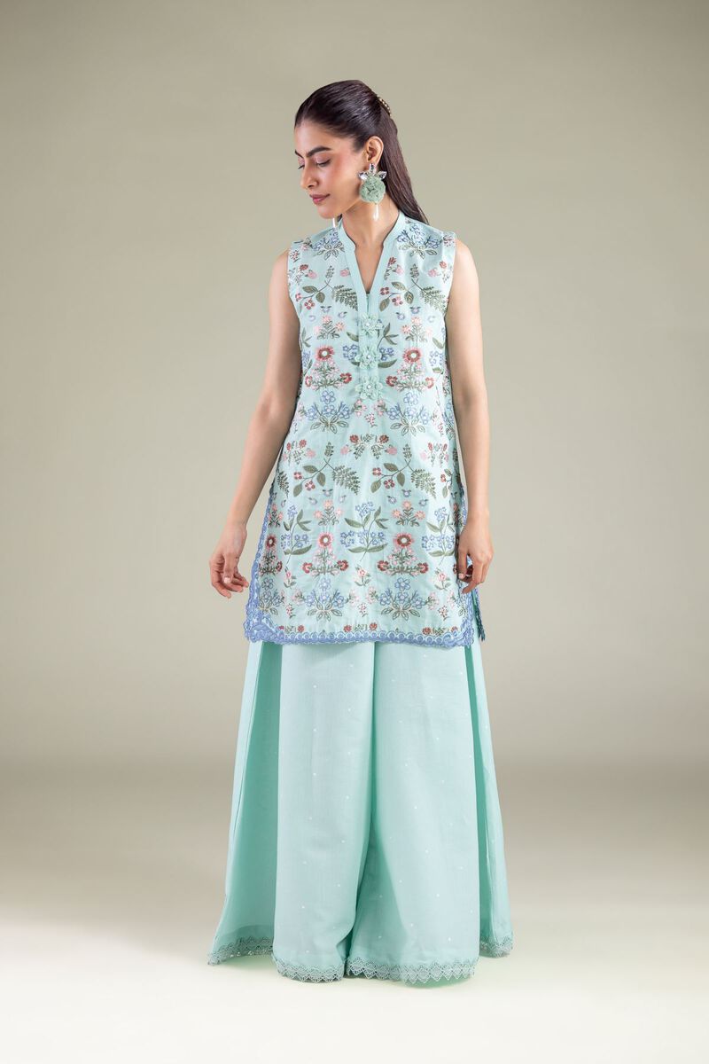 Floral Sleeveless Kurta