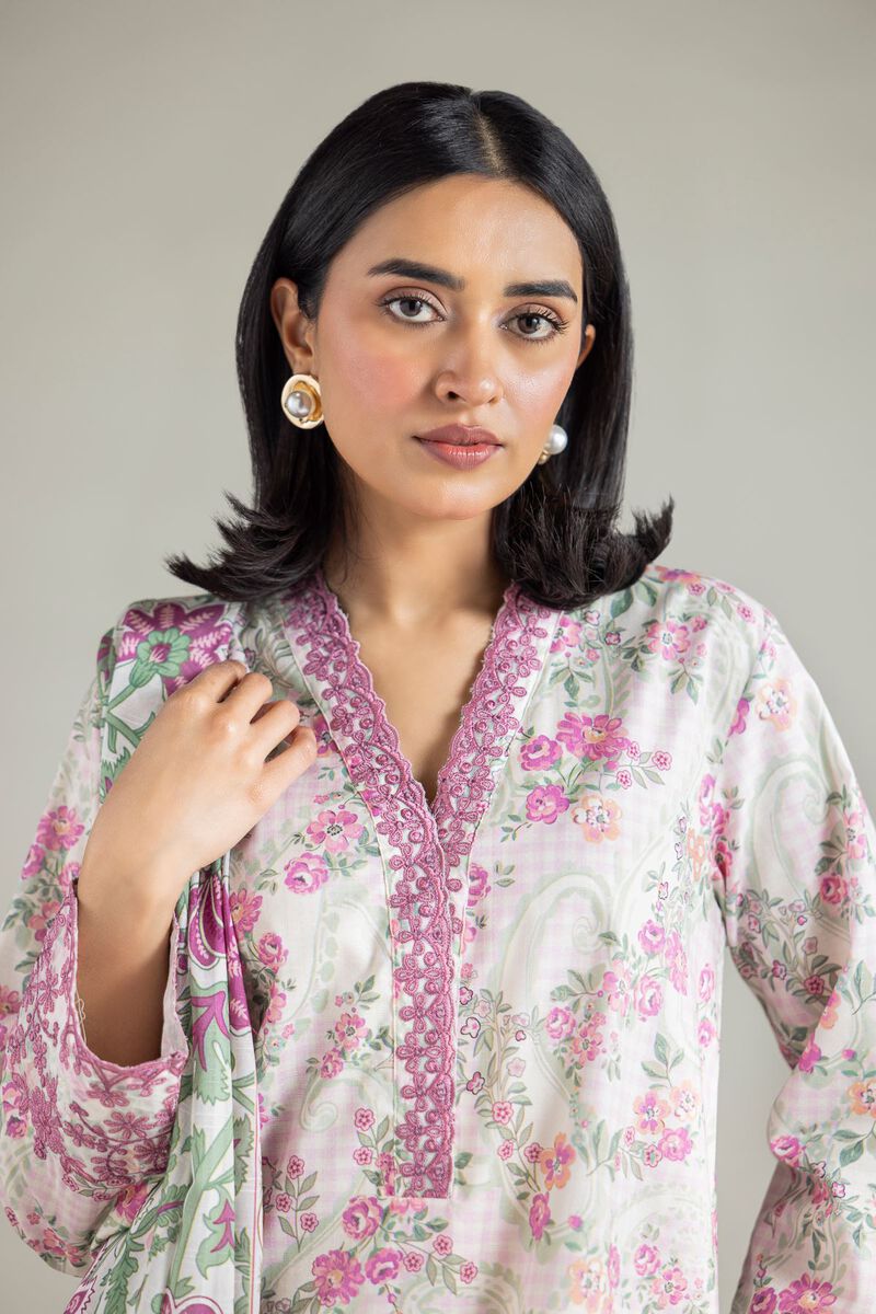 Fabrics 3 Piece view 2