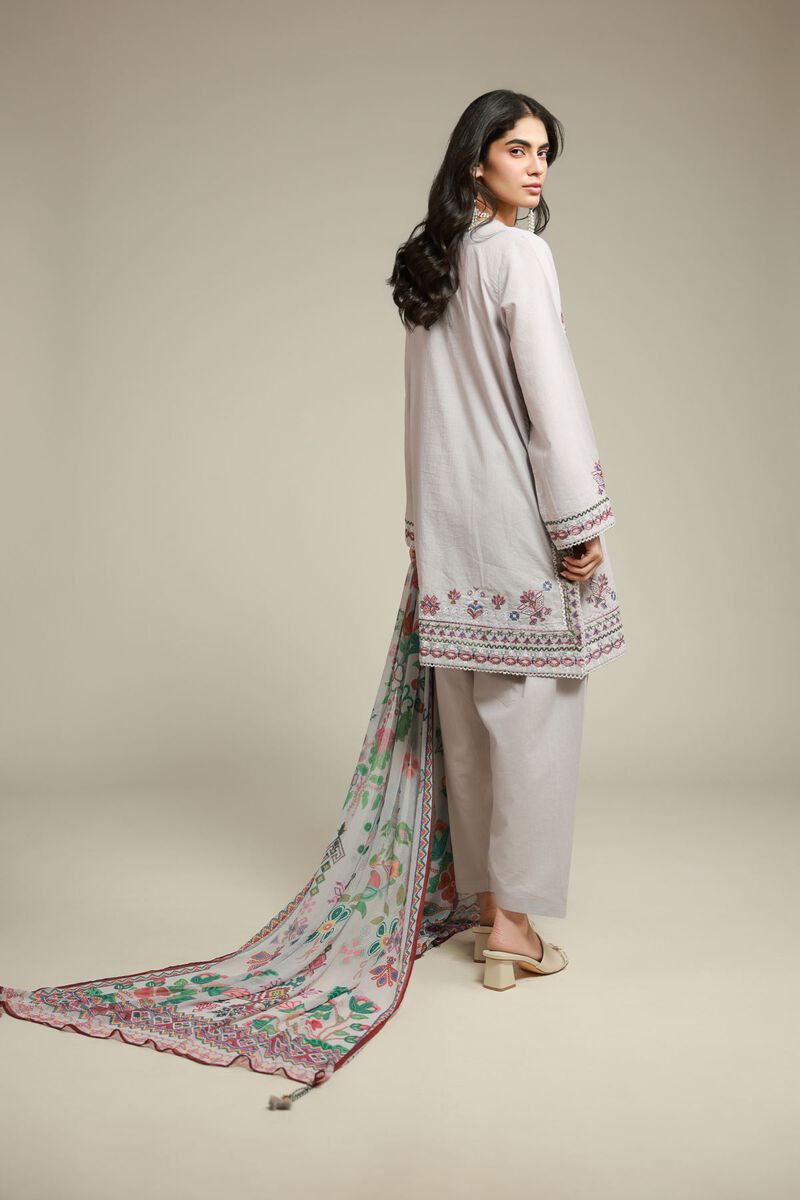 Tailored Cambric 3-Piece