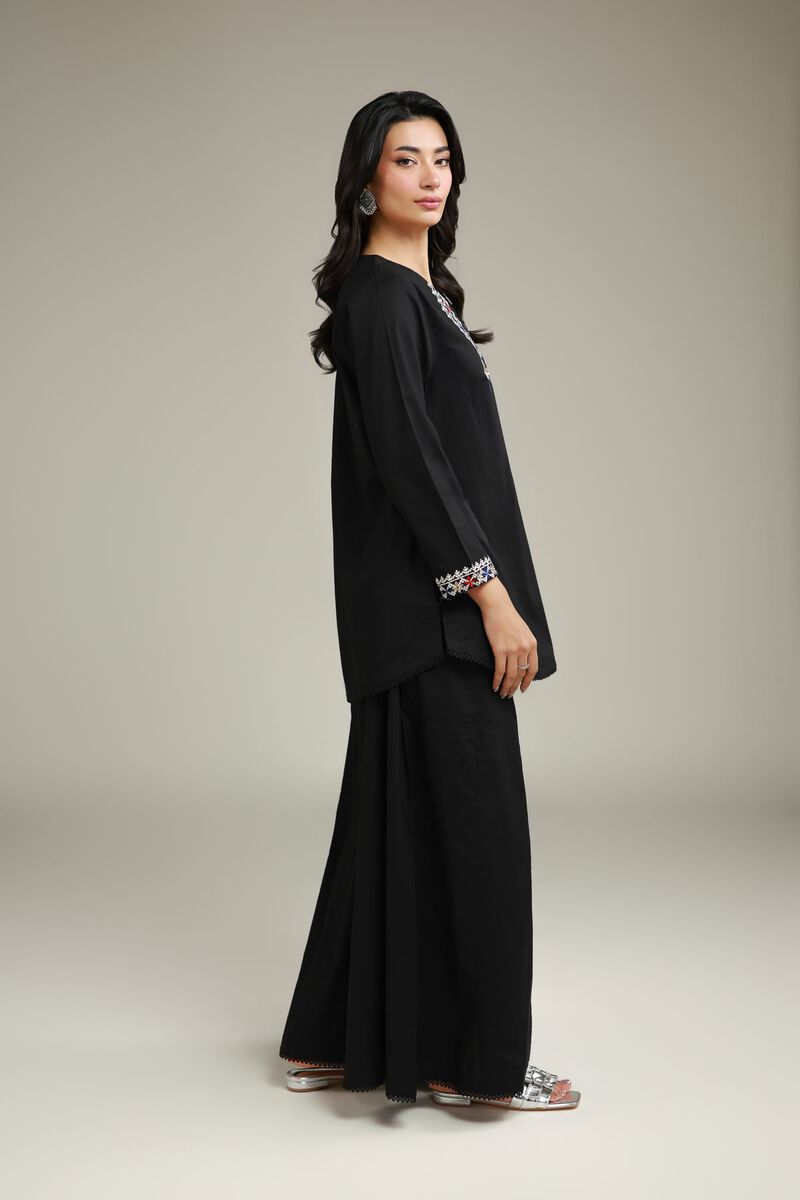 Black Solid Pants