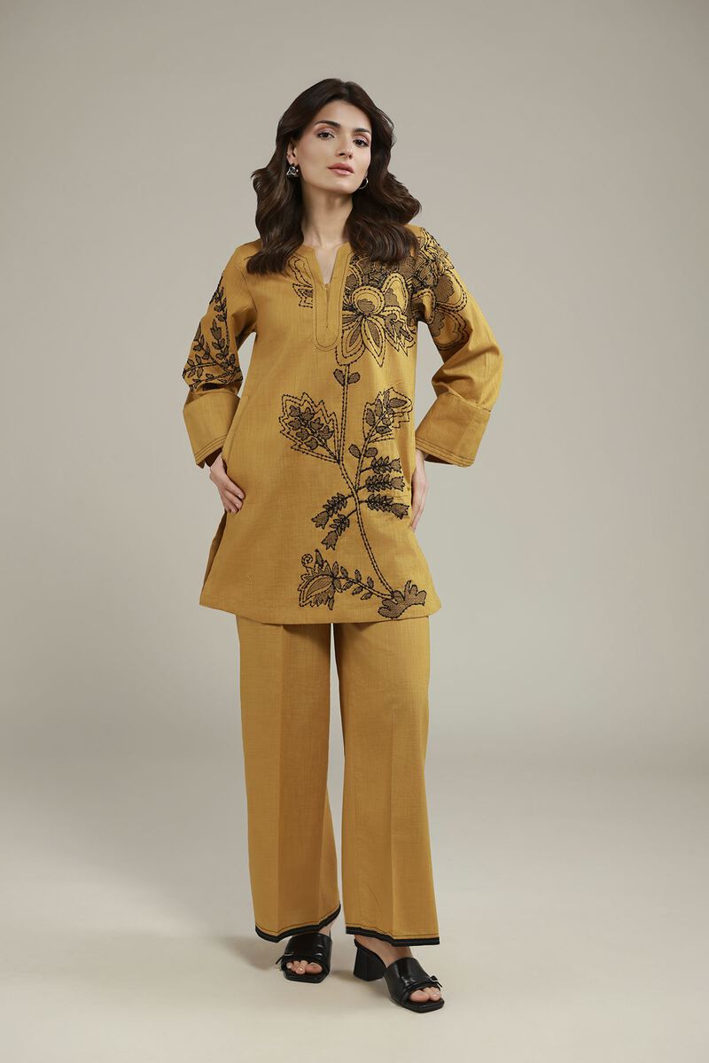Floral Threadwork Kurta
