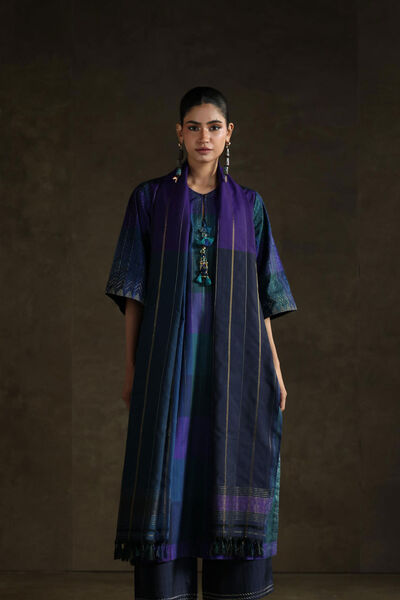 Yarn Dyed Embroidered Handwoven Kurta