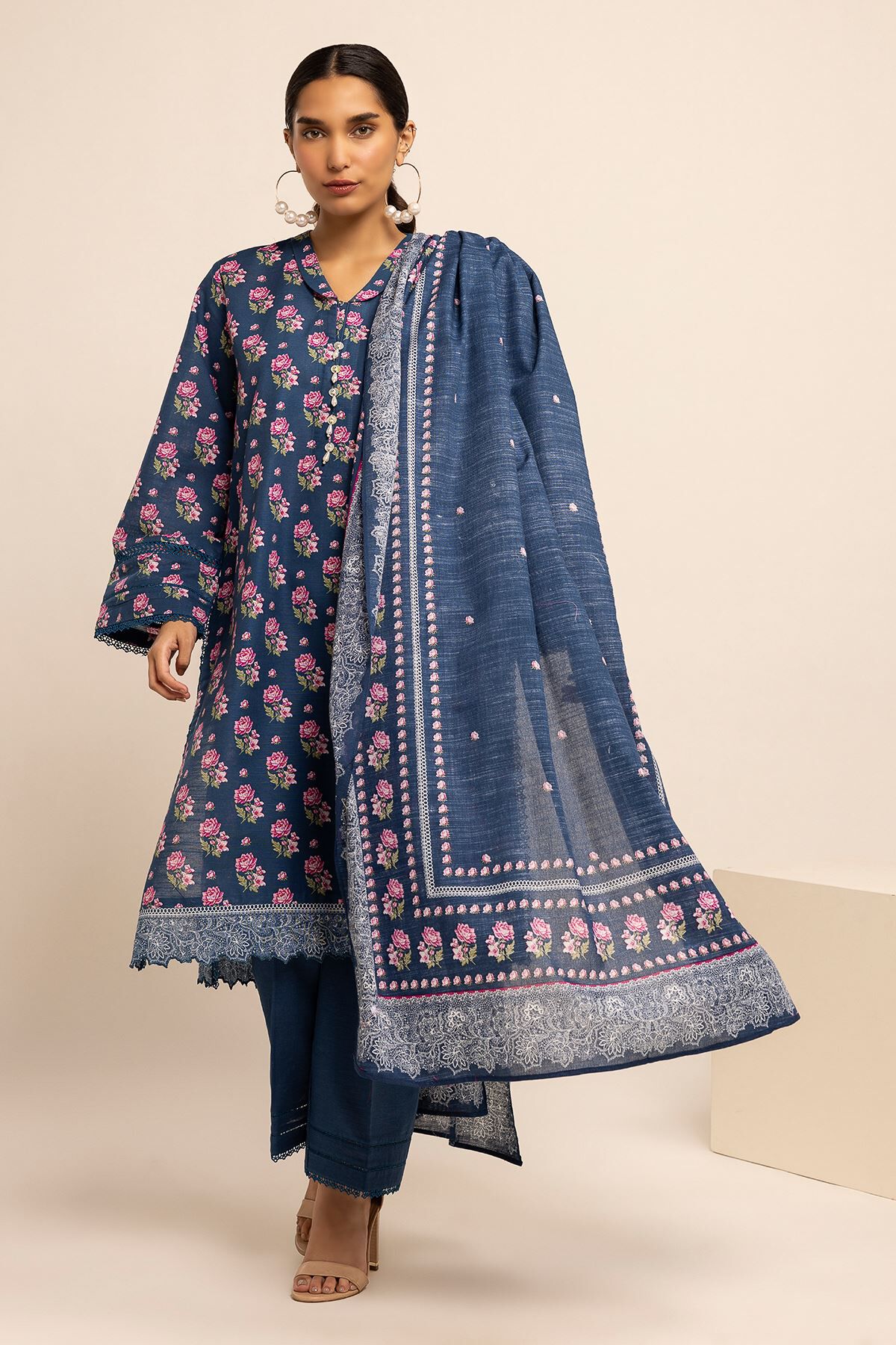 Khadi top suits online