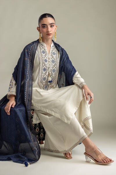 Embroidered Raw Silk Off-White Silk Kurta