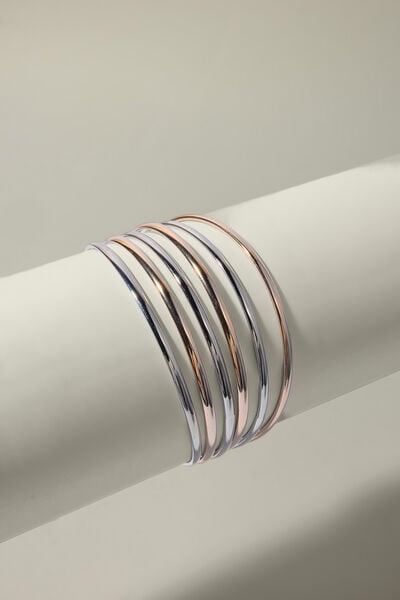 Solid Metal Single Bracelet