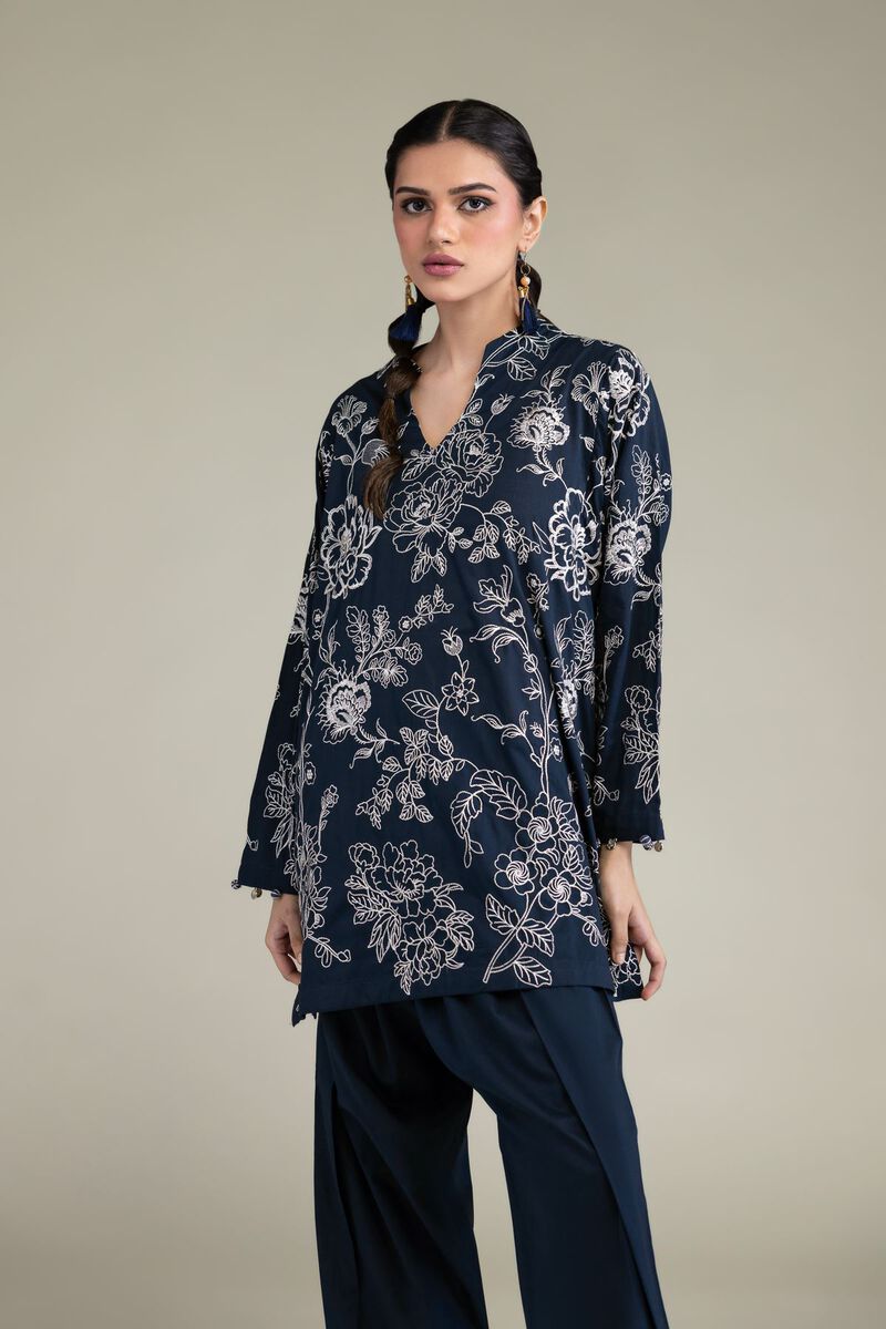 Floral Threadwork Kurta
