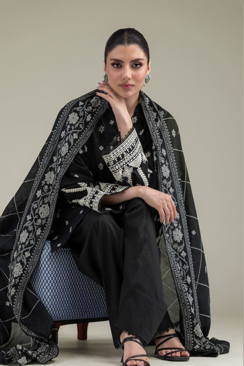 Black Lawn Dupatta