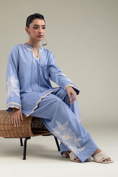 Floral Scalloped Kurta, image 1
