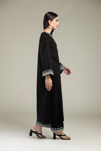 Embroidered Cambric Black Solid Pants