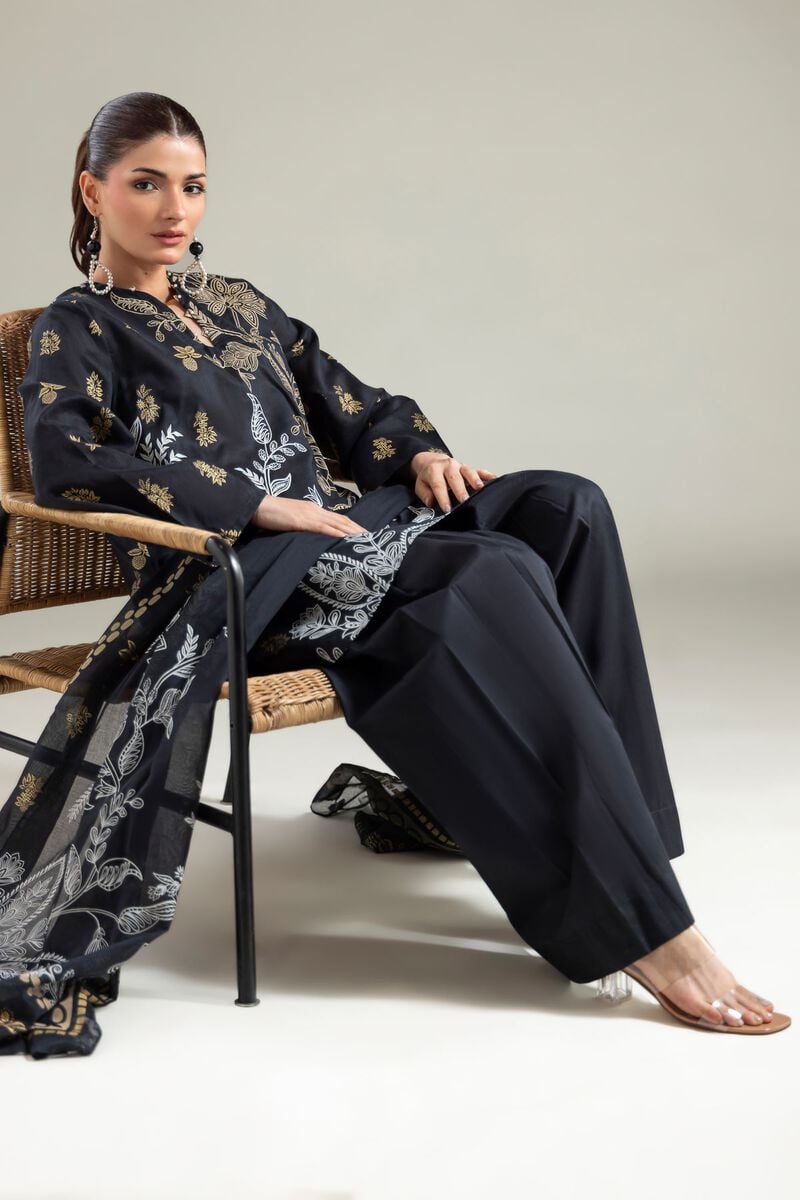 Tailored 3-Piece Lawn
