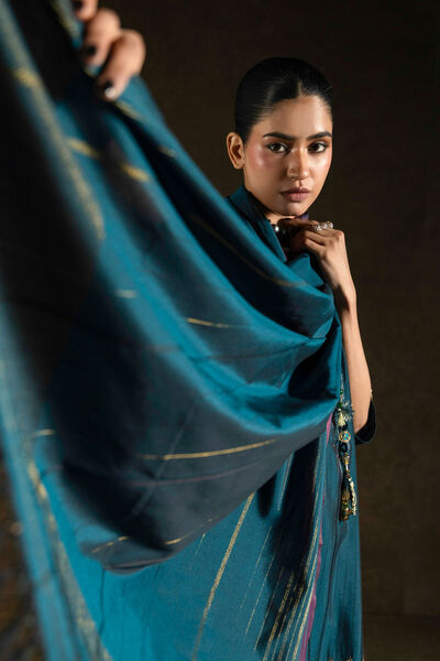 Yarn Dyed Handwoven Dupatta