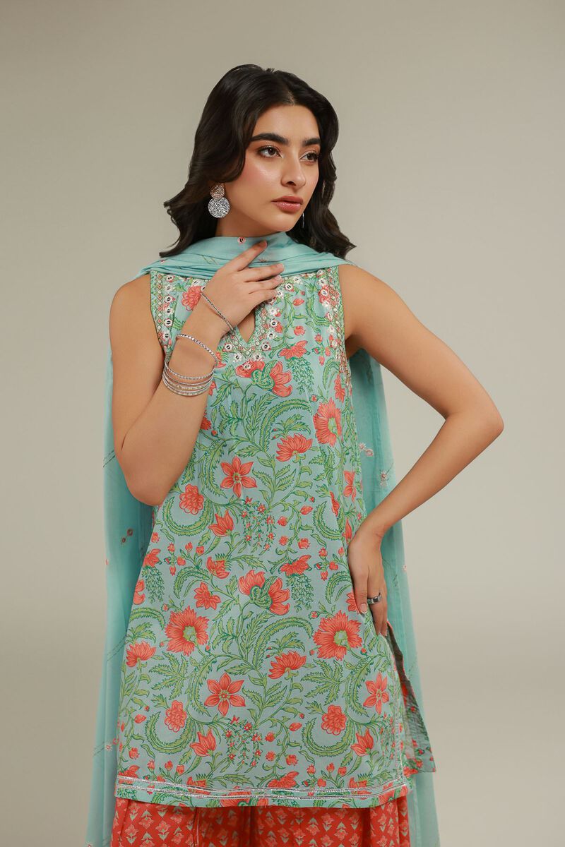Floral Sleeveless Kurta