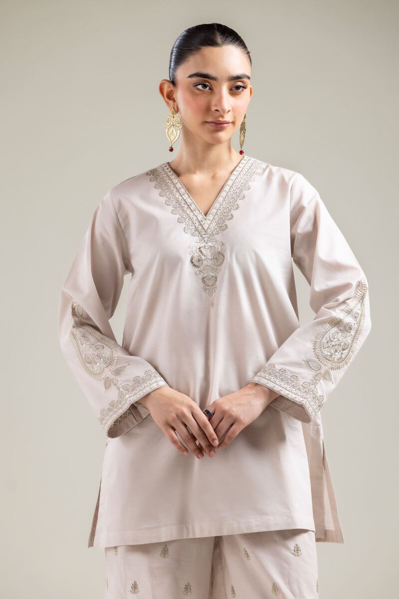 Off-white V-Neck Kurta
