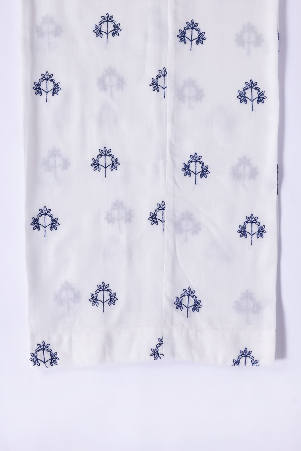 Buy Pants | 0.0 N/A | ESB24700B-VG_MULTI | Khaadi Pakistan