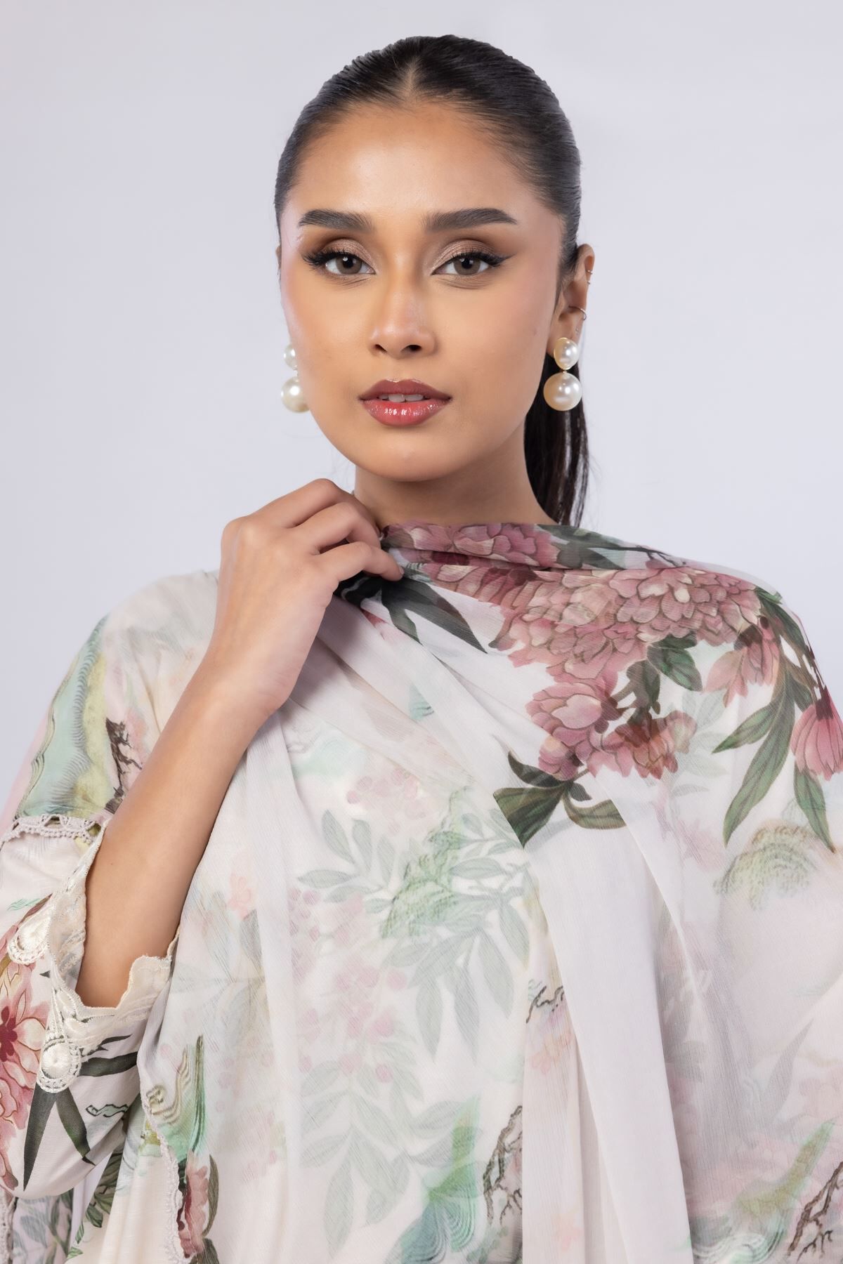 Buy Dupatta | 0.0 N/A | 25-06-6E6-06SA-VG_MULTI | Khaadi Pakistan