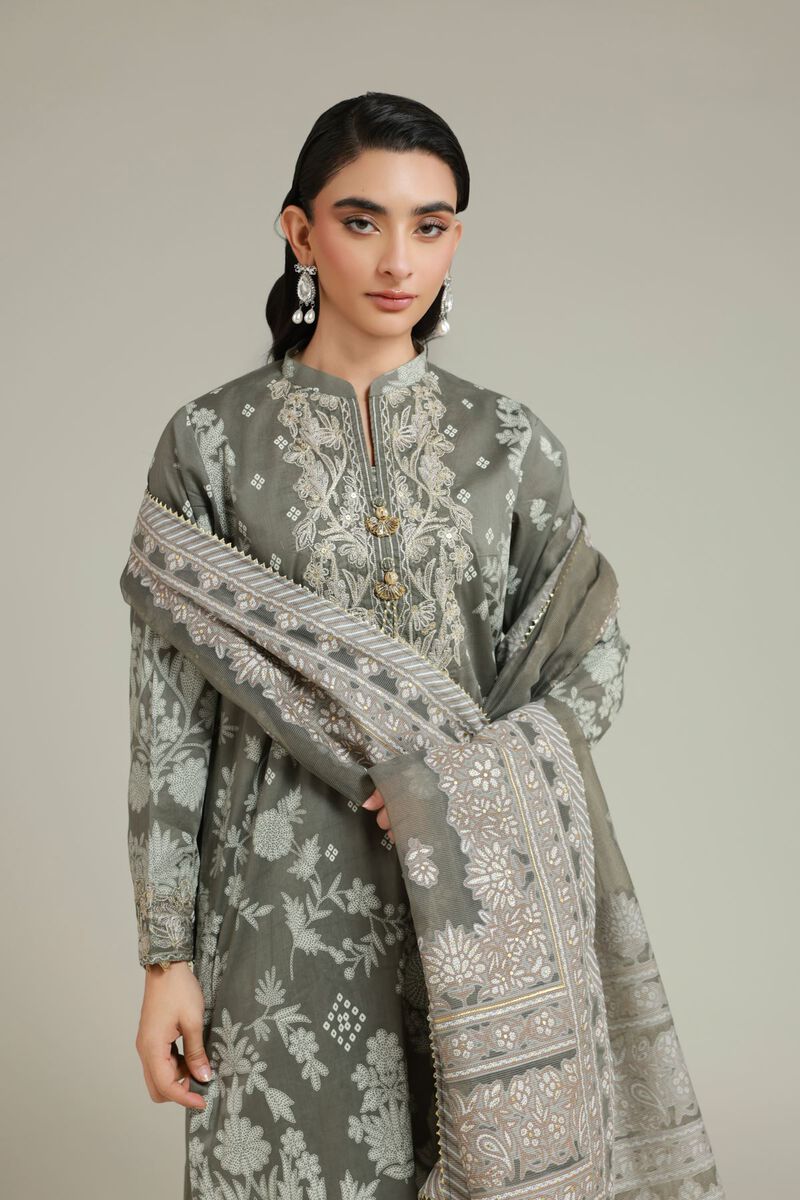 Cambric Tailored Set