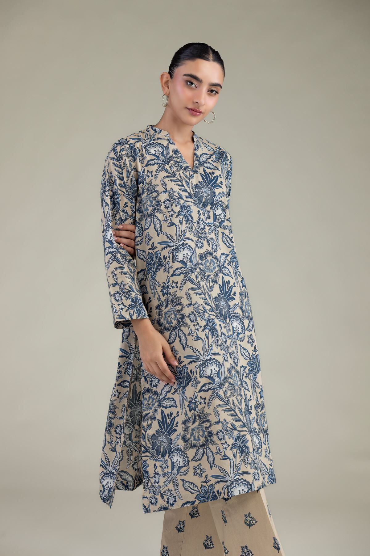 Khaadi - Cambric Longline Kurta
