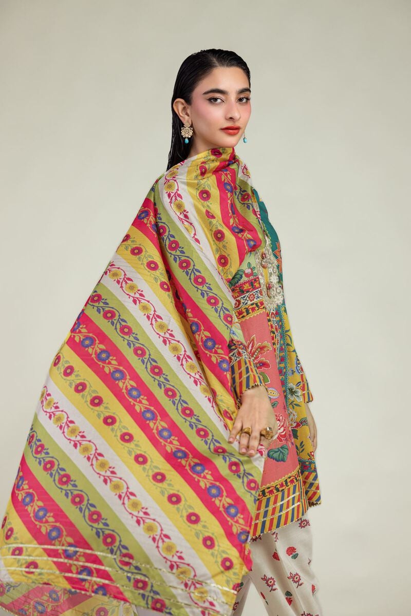 Mesuri Floral Dupatta